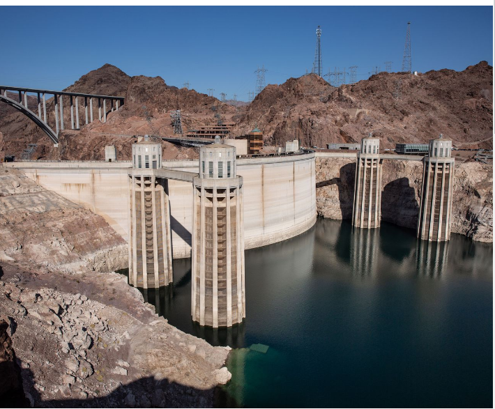 Lake Powell's Decline: Navigating the Crisis and Seeking Solutions