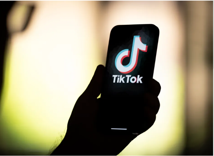 Federal Judge Blocks Ohio Law Restricting Children's Use of Instagram, TikTok