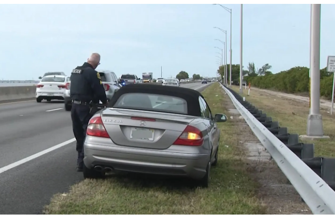 Enhancing Road Safety: St. Pete Police Enforce Move Over Laws