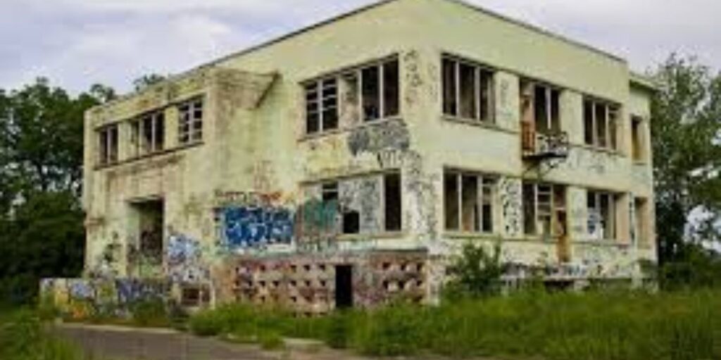 San Antonio’s Abandoned Asylum the Haunting Legacy of Its Tragic Past and Paranormal Activity