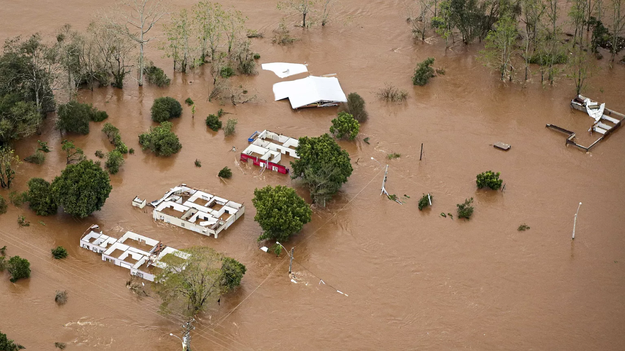 Flooding in Oklahoma Leads to One Fatality as Torrential Rains Hit Texas and Oklahoma
