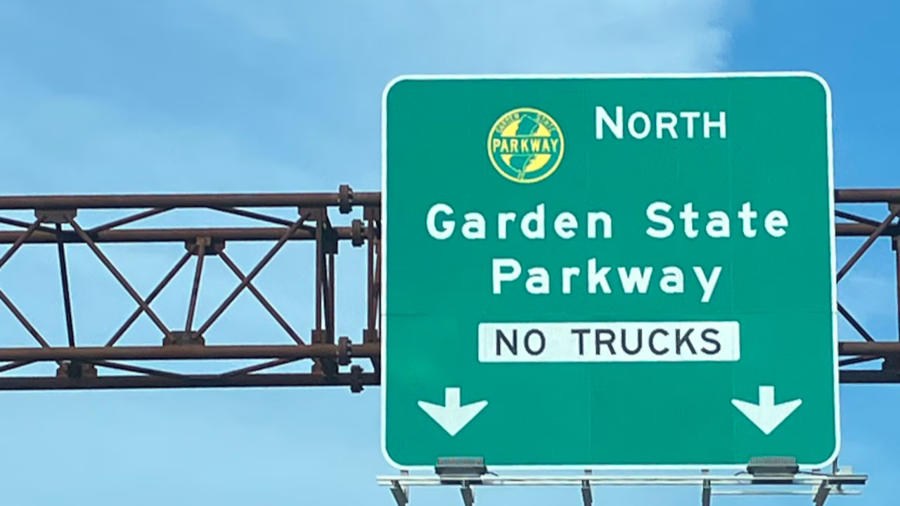 Massive Sinkhole Forces Sudden Closure on Garden State Parkway in Two New Jersey Counties