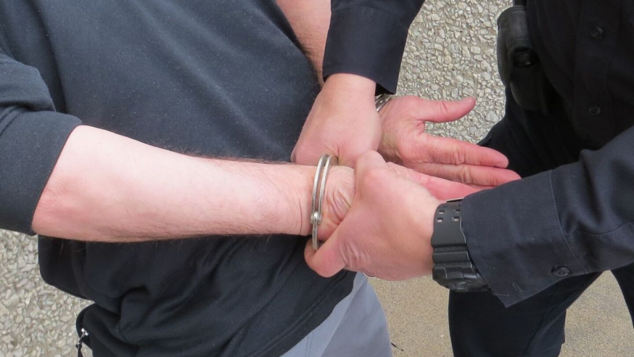 Iowa City Man Arrested for Attempting to Entice Minor Amid Increased Online Safety Concerns