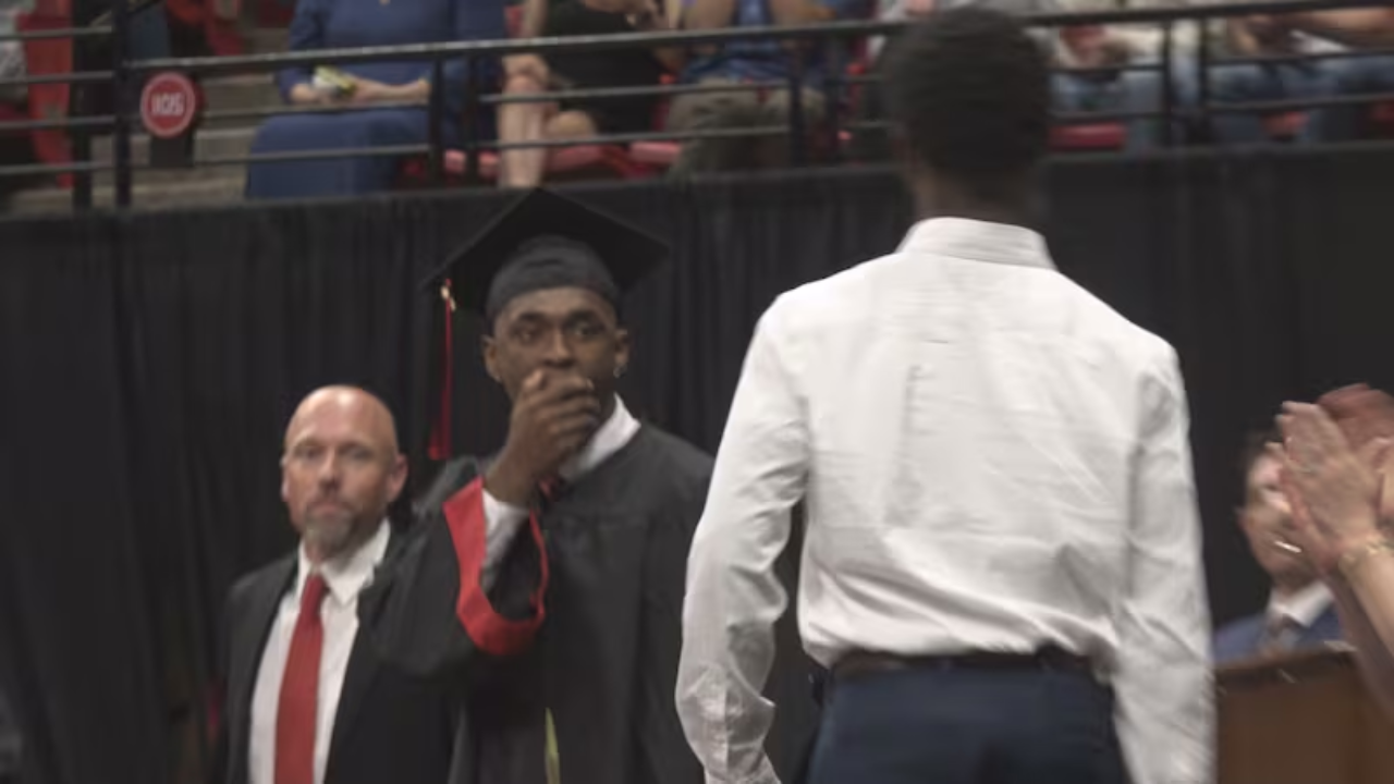 Emotional Moment: Navy Airman Surprises Little Brother at Lubbock-Cooper High Graduation