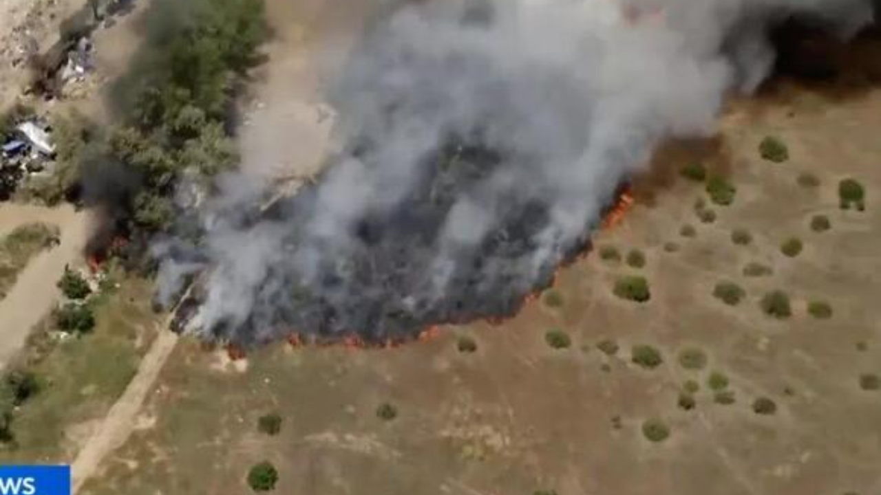 Tent City in LA Catches Fire: Locals Use Dirt to Fight Growing Blaze