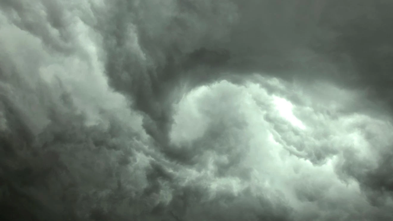 South Carolina Experts Advise Home Reinforcements as Hurricane Season Approaches