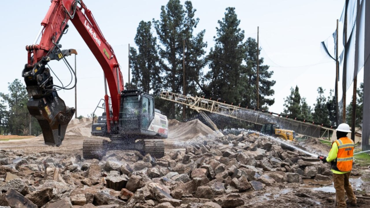 LA County Delays Fire Debris Disposal Plan After Community Raises Environmental Concerns