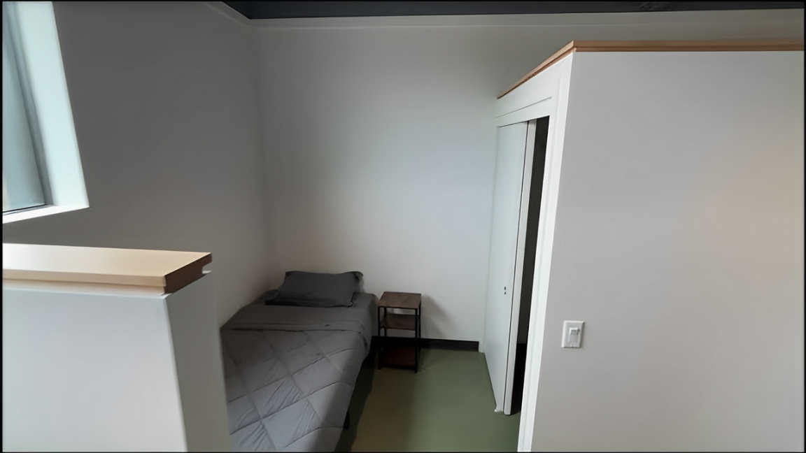 New Bridge House Location in Englewood Opens with Goal to Tackle Arapahoe County Homelessness
