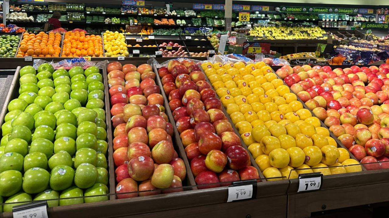Illinois Prepares to End State Grocery Tax in 2026 While Some Towns Seek to Retain Local Levies
