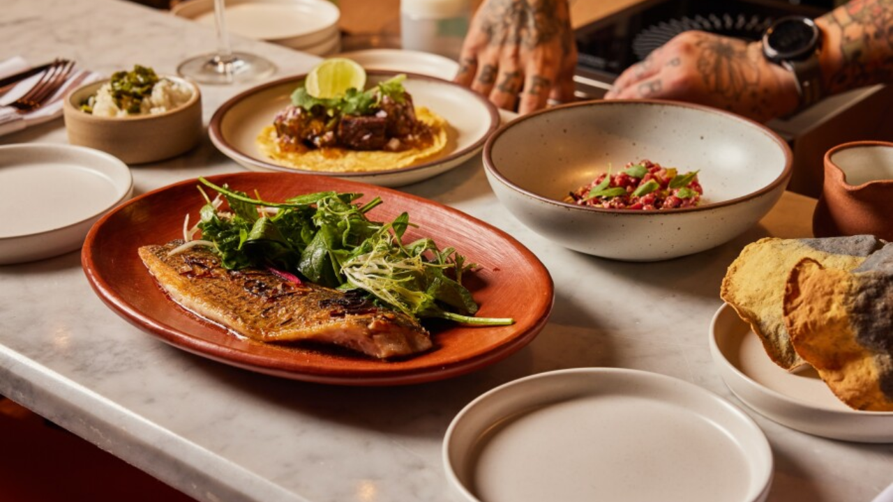 Two Beloved Brick Restaurants Permanently Close, Leaving Community in Disappointment
