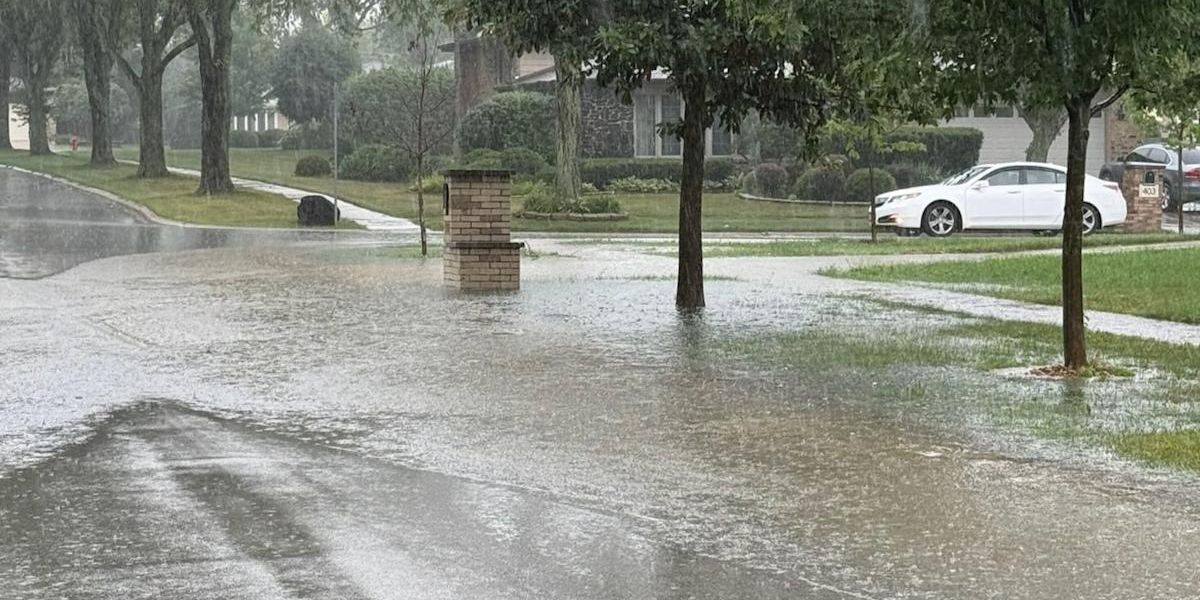Chicago Drenched 5 Inches of Rain in Hours Causes Flash Flooding