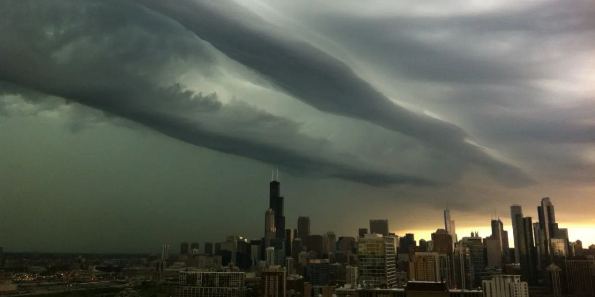 Stormy Weather Expected to Hit Chicago This Weekend